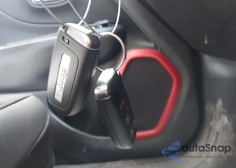 2016 Jeep Renegade Trailhawk из США, поврежденный, VIN ZACCJBCT7GPC79477